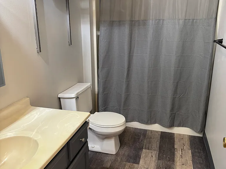 930 Iowa Ave #11 — Photo 6