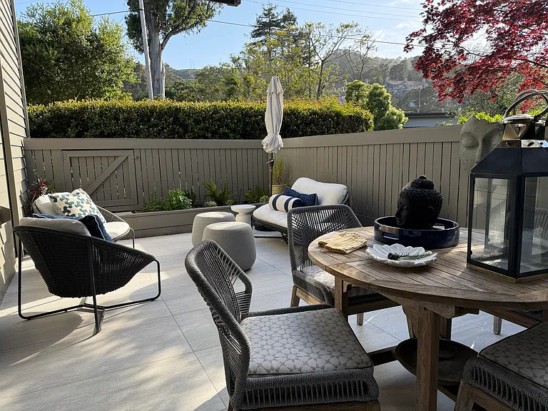 Cypress Pl — Photo 1