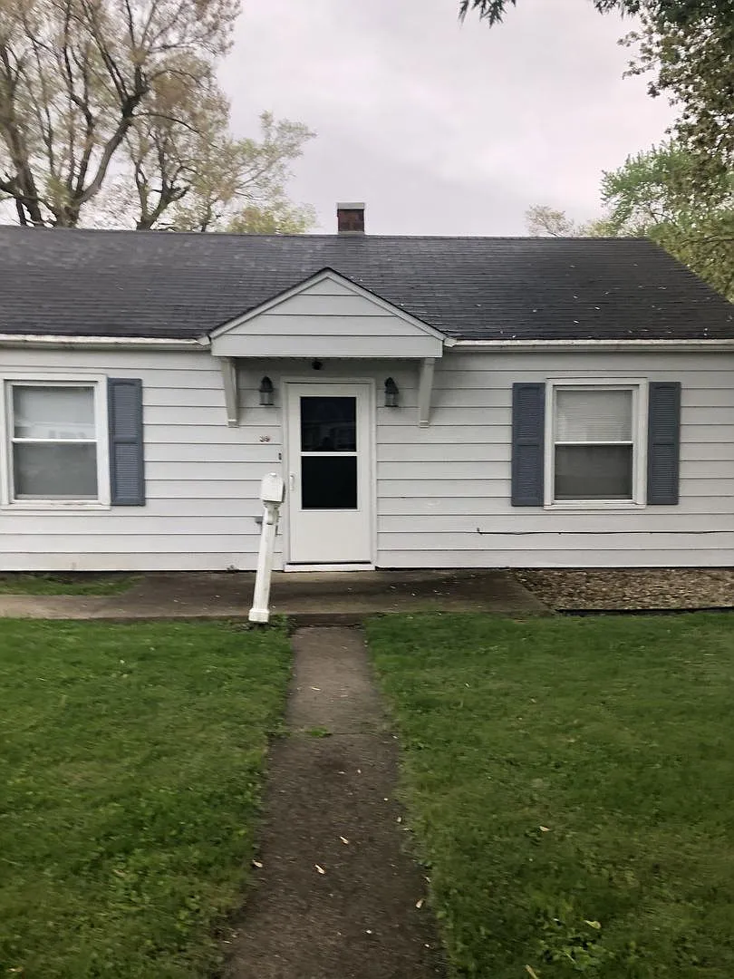 39 Gerald Rd photo 1