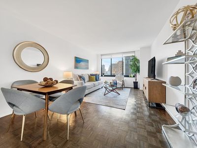 215 W 95th St APT 10L, New York, NY, 10025