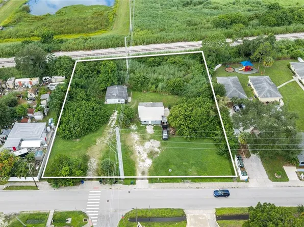 2305 MANGO AVENUE, SARASOTA, FL 34234