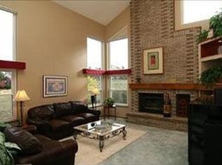 2011 Chesapeake Pl, Highlands Ranch, CO 80126