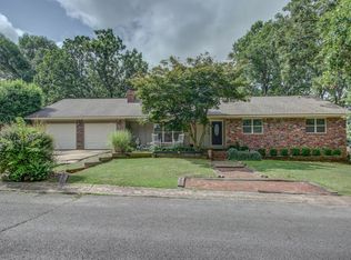 704 Jeffery St, Tahlequah, OK 74464