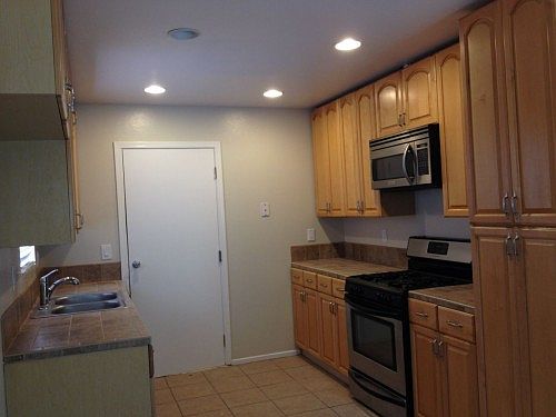 2nd image of 4033 Marvin St