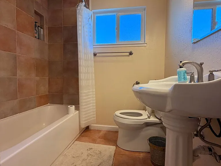 502 Errett Cir — Photo 11