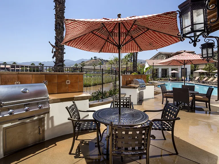 Montecito at Dos Lagos — Photo 7