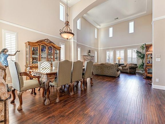 4th image of 1468 Eaglesfield Ln
