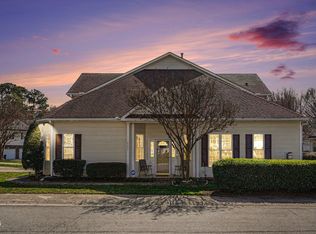 4655 Pooh Corner Dr, Raleigh, NC 27616