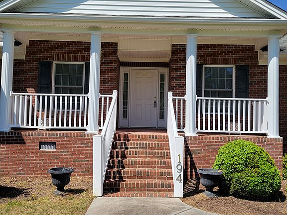 3rd image of 194 Pecan Dr