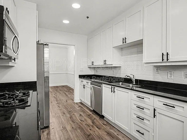 1735 Peachtree St NE #226 — Photo 3