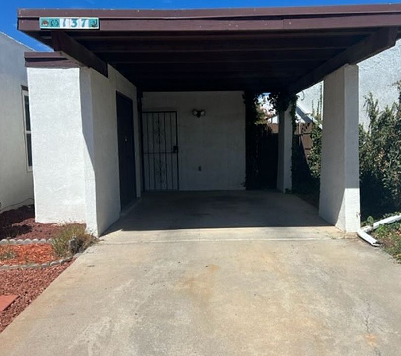 1st image of 137 Calle Pueblo Pinado N