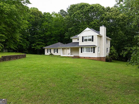 2nd image of 124 David Dr
