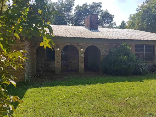 817 Cypress Dr, Karnack, TX 75661