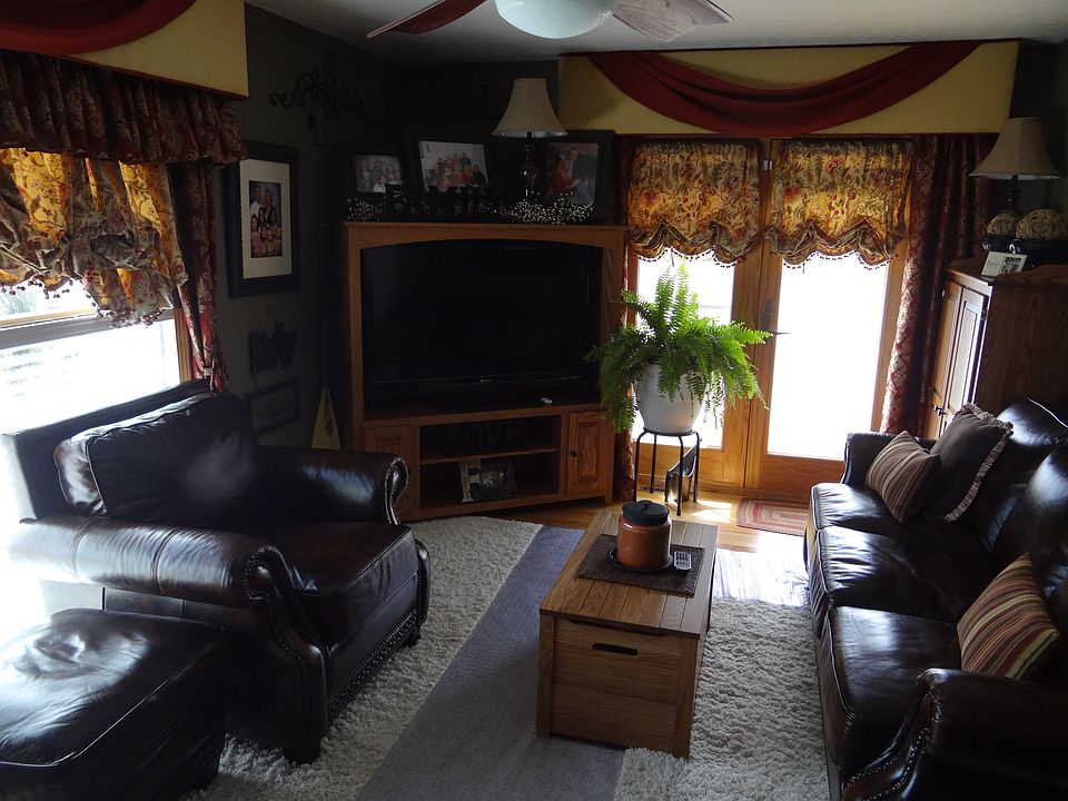 1st image of 965 Whetstone St