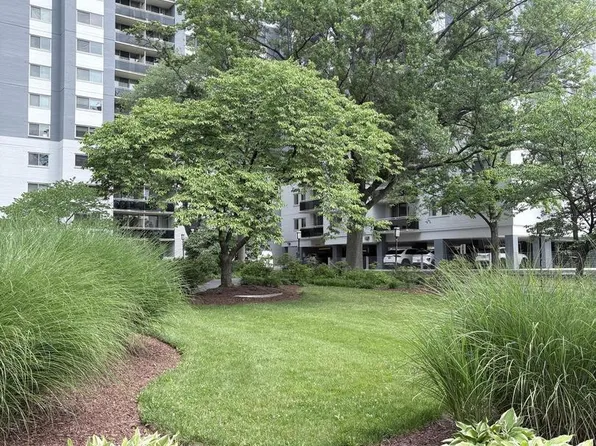 7333 New Hampshire Ave APT 416, Takoma Park, MD 20912