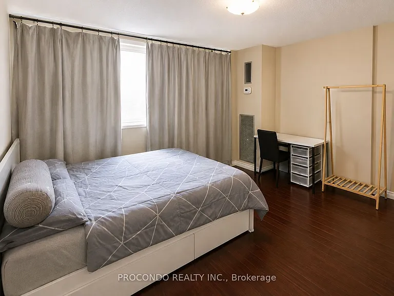 45 Silver Springs Blvd #1709 — Photo 2