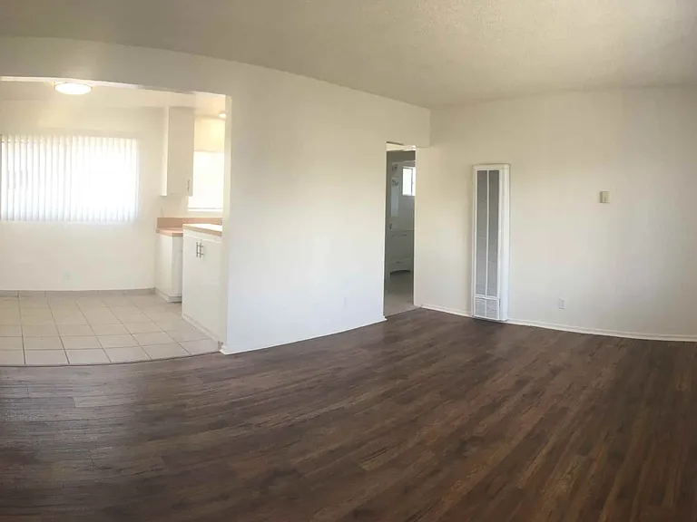 1322 Euclid Ave. — Photo 2