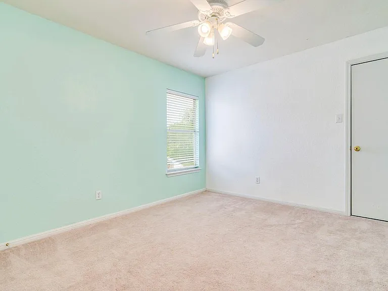 102 Trailridge Dr — Photo 24