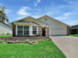 2524 Cinema Dr, Maryville, TN 37804