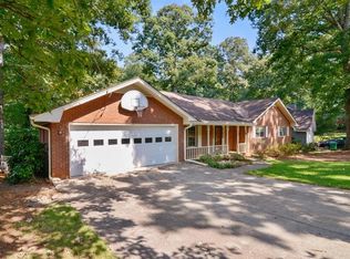 5755 Four Winds Dr, Lilburn, GA