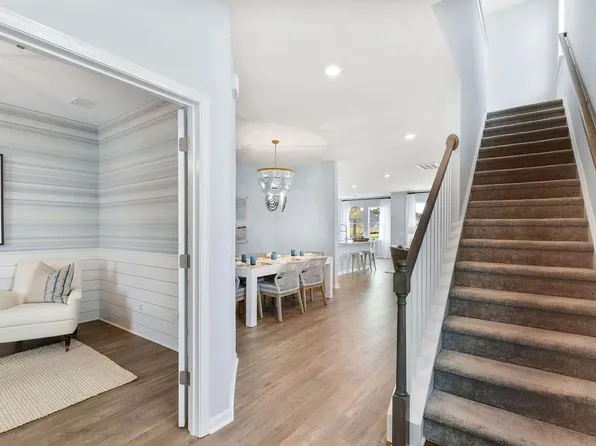 137 Tupelo Bridge Dr, Moncks Corner, SC 29461