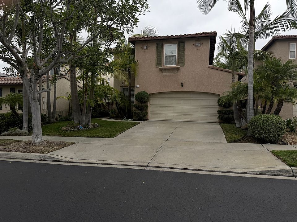 1st image of 386 Avenida La Cuesta