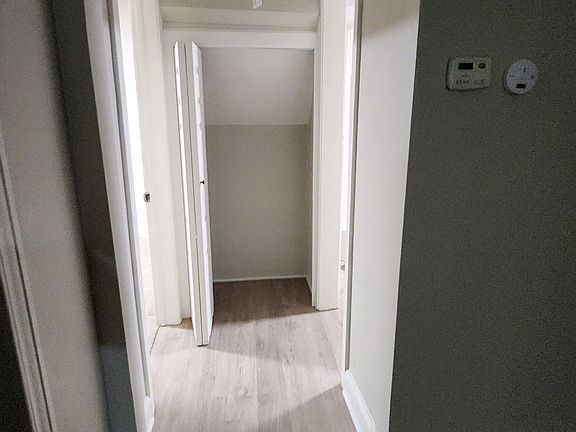 4th image of 12735 Vernon Ave
