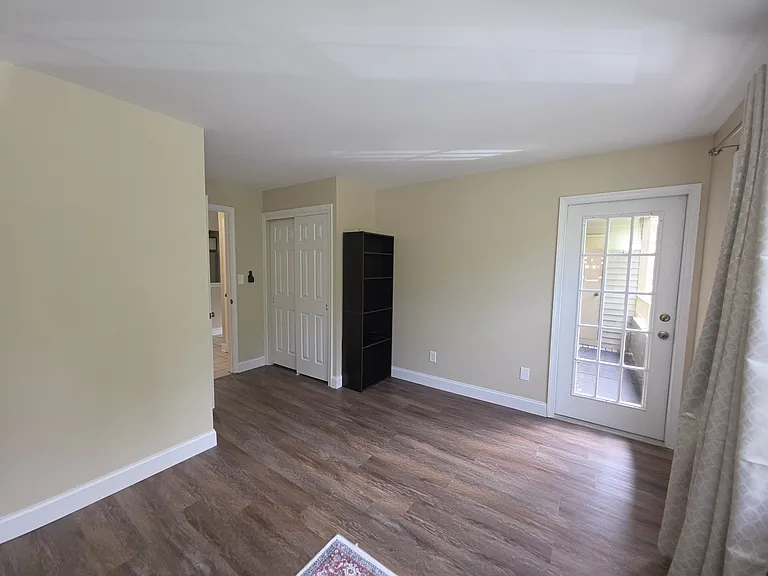 2708 Ridgefield Ct #2 — Photo 3