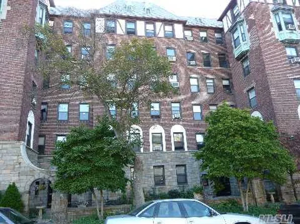 77-16 Austin Street image 1 of 1