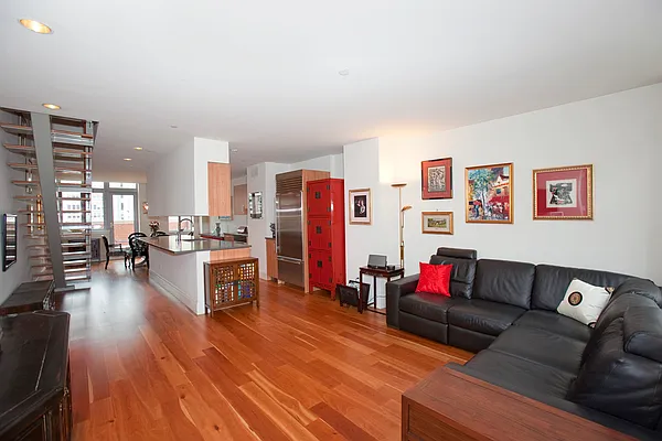 Sold by LG Fairmont Group | media 11
