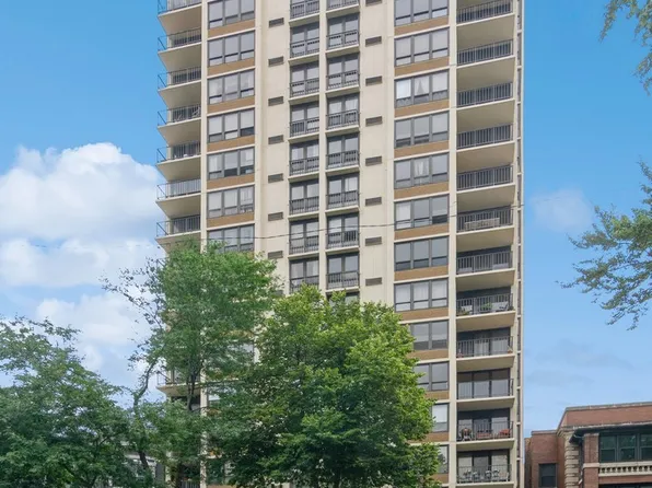 5471 S Hyde Park Blvd APT 5A, Chicago, IL 60615