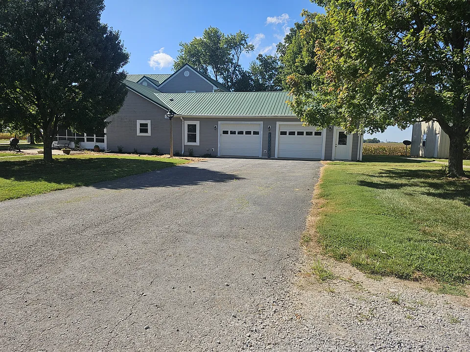 2995 Long Pond Rd