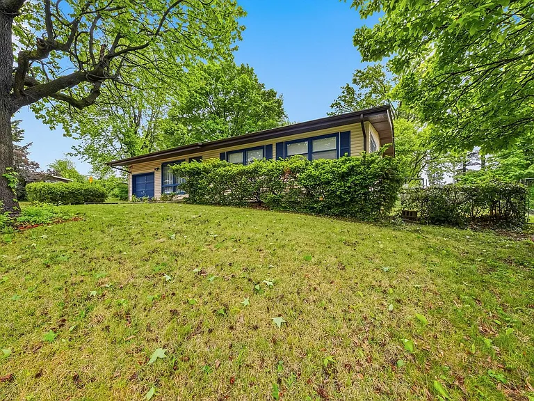 3034 Forge Dr — Photo 4