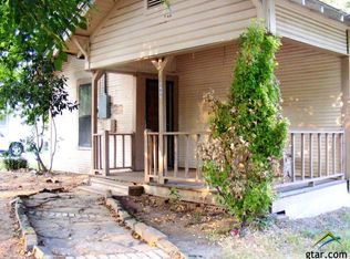 809 Kaufman St S, Mount Vernon, TX 75457