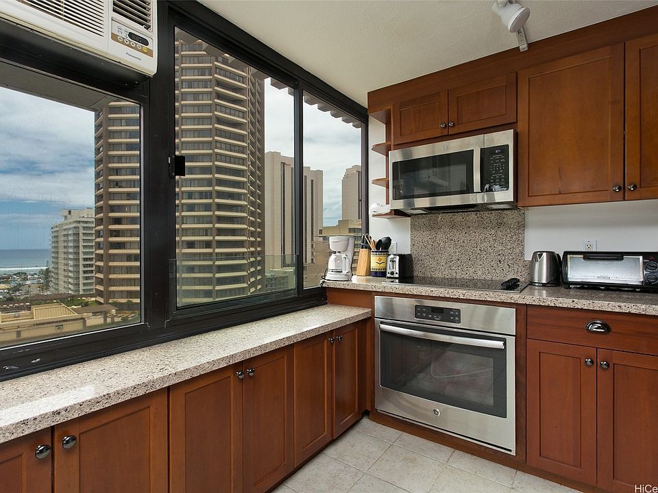1st image of 343 Hobron Ln APT 1603