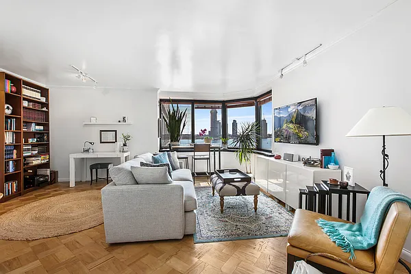 Sold by Corcoran | media 1