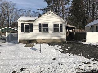 44 Orchard Rd, Putnam Valley, NY 10579