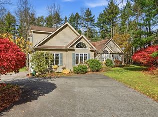 11800 Bass Lake Rd, Chardon, OH 44024