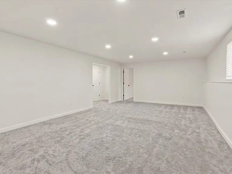 8703 N Farmdale St #8703 — Photo 17
