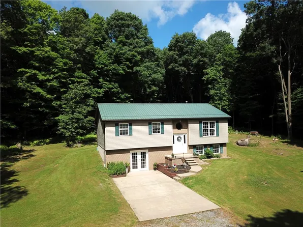 130 Ferguson Rd, Boyers, PA 16020