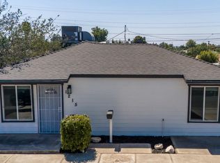 1215 Columbus St, Bakersfield, CA