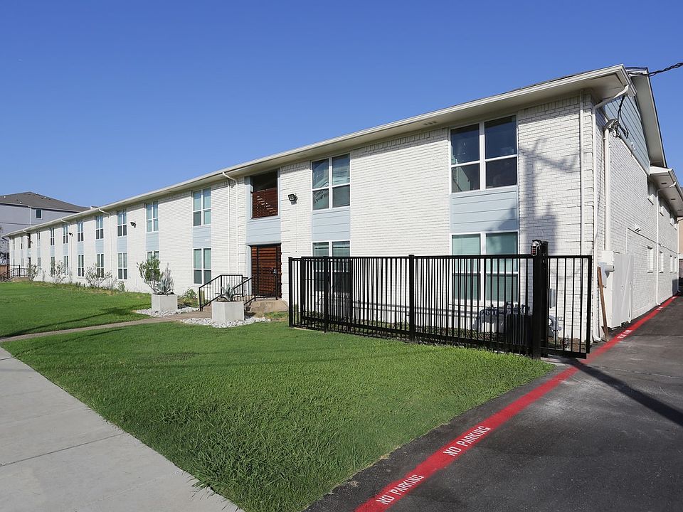 Crestview Apartments