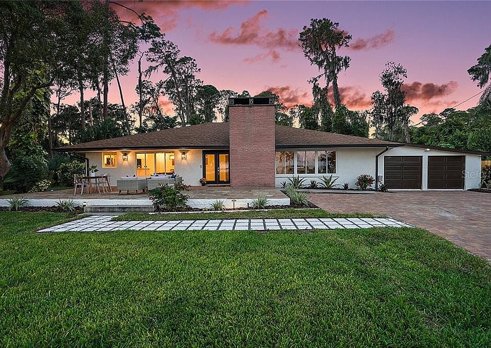 1st image of 2841 Lakeshore Dr
