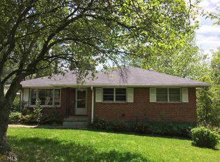 685 Shellnut Dr, Forest Park, GA 30297