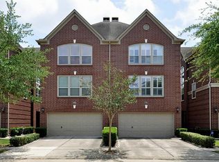 726 E Heights Hollow Ln, Houston, TX 77007