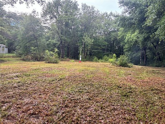 3rd image of 4321 Alma Circle W
