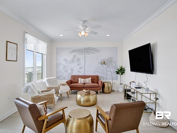 4th image of 1791 W Beach Blvd