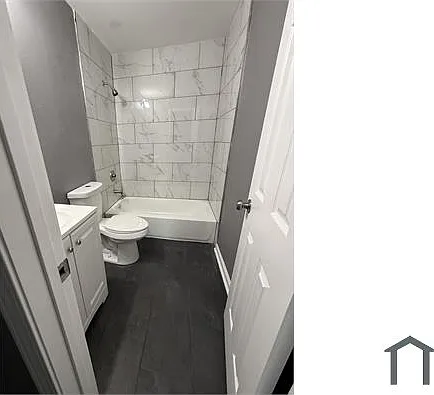 2815 S Dunmoor Rd — Photo 3