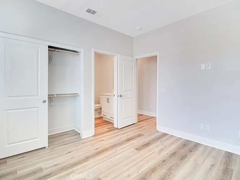 27031 California Ct — Photo 25