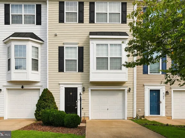 6145 Newton Ln, Bealeton, VA 22712